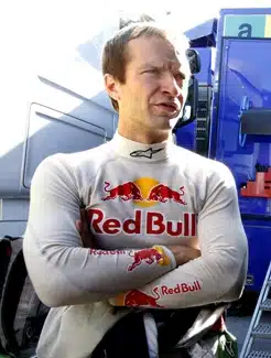 Juho Hännisellä yksi haastaja vähemmän Juho Hännisellä yksi haastaja vähemmän