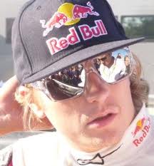 Kimi Räikkönen palaa Ferrarille? Kimi Räikkönen palaa Ferrarille?