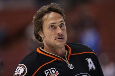Selänne voittomaalilla Shanahanin ohi Selänne voittomaalilla Shanahanin ohi
