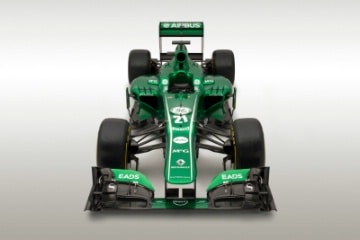 Caterham julkistaa autonsa Jerezissä, Kovalainen jännittää yhä kohtaloaan Caterham julkistaa autonsa Jerezissä, Kovalainen jännittää yhä kohtaloaan