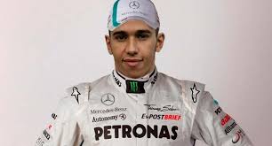 Lewis Hamiltonilta uusi aluevaltaus - katso videolinkki Lewis Hamiltonilta uusi aluevaltaus – katso videolinkki