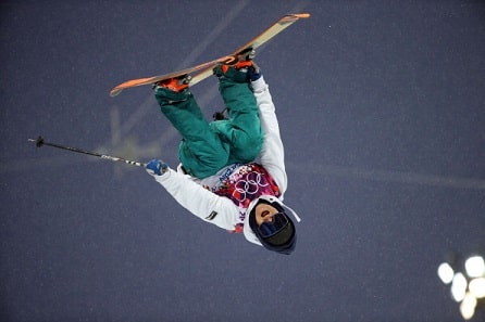 Freestylehiihdon halfpipessa upea näytös: Kemppainen Suomen mestariksi