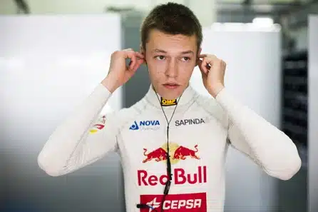 Daniil Kvyat on uusi Red Bull -kuljettaja Daniil Kvyat on uusi Red Bull -kuljettaja