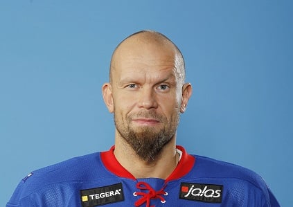 Jere Karalahden kohureissu nuorten MM-kisoissa: "Tutustuin alkuperäisväestöön" Jere Karalahden kohureissu nuorten MM-kisoissa: ”Tutustuin alkuperäisväestöön”