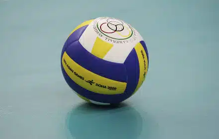 Suomen lentisnaisille upea voitto välieräavauksesta
