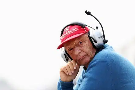 Niki Lauda ei palaa vielä varikolle Niki Lauda ei palaa vielä varikolle