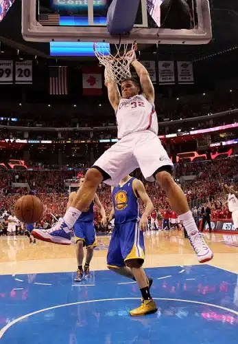 NBA-seuralle julma takaisku – supertähden kausi paketissa
