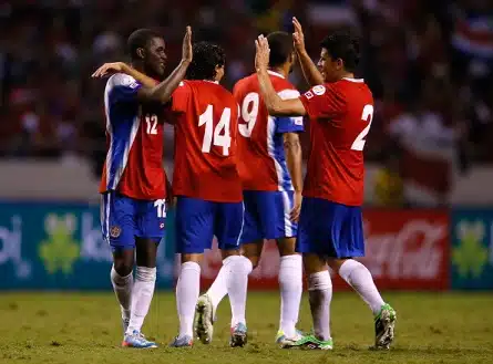 Costa Rican valmentaja ei saa jatkaa tehtävässään