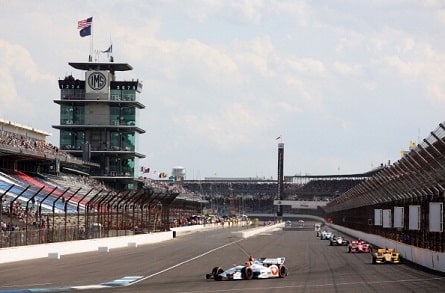 Kaatosade pilasi Indy 500:n aika-ajot