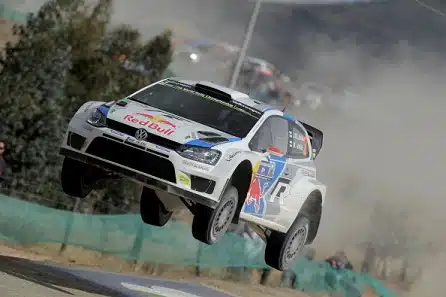 Latvala Puolan MM-rallista: Fanit ovat hulluna ralliin