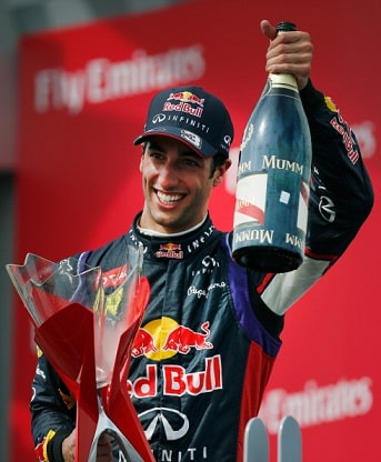 Daniel Ricciardo ei pelkää Vettelin kohtaloa Daniel Ricciardo ei pelkää Vettelin kohtaloa