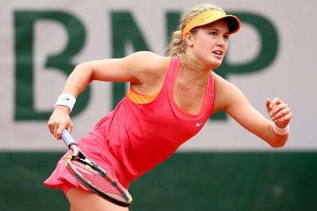 Eugenie Bouchard jo pakkaamassa laukkujaan WTA-lopputurnauksessa