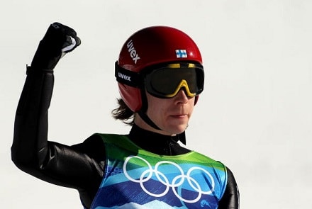SS: Suomalainen olympiahopeaa voittanut mäkihyppääjä lopettaa uransa