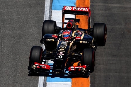 Lotus tyrmää kohuväitteet: "F1 on huoraava ja herjaava maailma" Lotus tyrmää kohuväitteet: ”F1 on huoraava ja herjaava maailma”