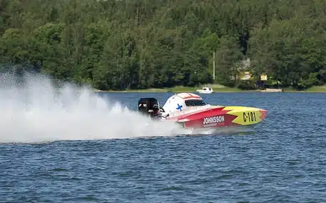 F4-veneiden maailmanmestaruus tulossa Suomeen