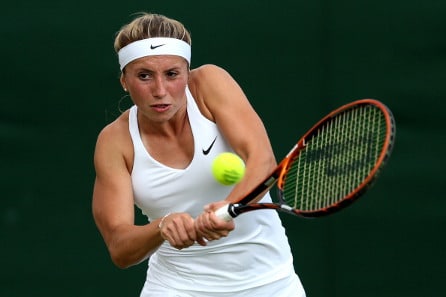 Saksan Annika Beckille, 20, uran ensimmäinen tennismestaruus