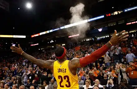 LeBron saa kokeneen pelikaverin Clevelandiin