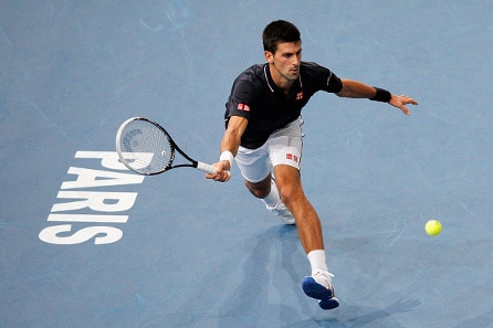 Djokovic aloitti mestaruuden puolustamisen, Kohlschreiber katsomoon