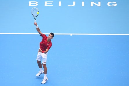 Novak Djokovic välieriin näytöstyyliin
