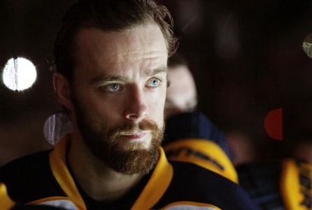 Ville Leino avautui urastaan - tienaa edelleen NHL-miljoonia Ville Leino avautui urastaan – tienaa edelleen NHL-miljoonia