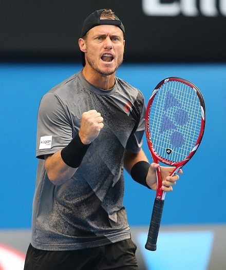 Lleyton Hewitt tekee paluun tenniskentille