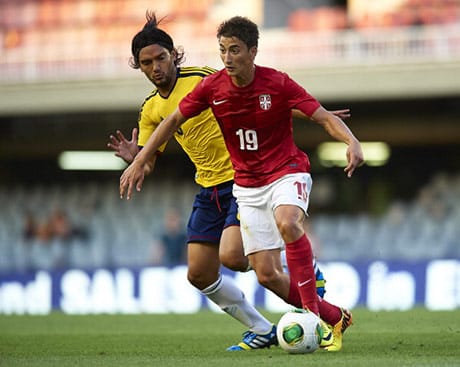 Southampton sai Serbian maajoukkuemiehen Southampton sai Serbian maajoukkuemiehen