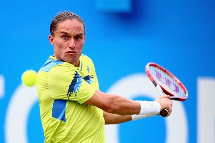 Dolgopolov passitti Nadalin lauluun avauskierroksella