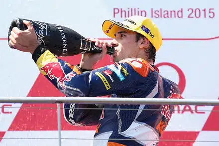 Suomalaistallille upea kaksoisvoitto Moto2-luokassa