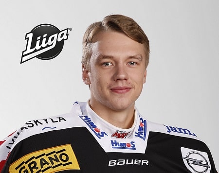 Pikkuleijonien maalivahdin torjuntaprosentti naurettavan alhainen Pikkuleijonien maalivahdin torjuntaprosentti naurettavan alhainen