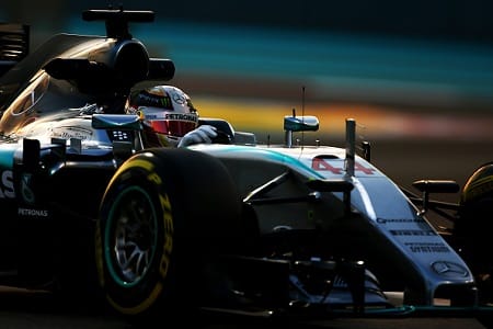 Maailmanmestari talli jättää Pirellin rengastestit väliin Maailmanmestari talli jättää Pirellin rengastestit väliin