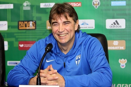 Alexei Eremenko kertoi hauskan faktan – ”Talossa täytyi olla ainakin yksi Alexei Eremenko” Alexei Eremenko kertoi hauskan faktan – ”Talossa täytyi olla ainakin yksi Alexei Eremenko”