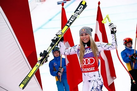 Lindsey Vonn iskee monot naulaan kauden jälkeen