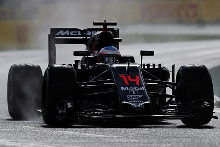 Kuva: McLaren julkisti ensi kauden ajokkinsa – uusi väritys häikäisee Kuva: McLaren julkisti ensi kauden ajokkinsa – uusi väritys häikäisee