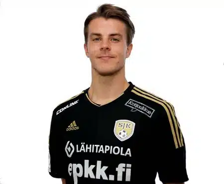Suomalainen maalinsylkijä sai huippusiirron Keski-Eurooppaan