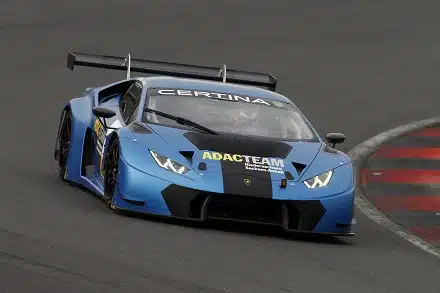 Lindholmin kausi Saksan ADAC GT Masters-sarjassa päättyi keskeytykseen