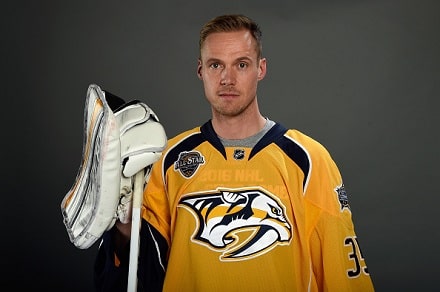 "Vaikuttavin pelaaja seuran historiassa" - palkanalennuksen ottanut Pekka Rinne pelaa koko uransa Predators-paidassa ”Vaikuttavin pelaaja seuran historiassa” – palkanalennuksen ottanut Pekka Rinne pelaa koko uransa Predators-paidassa