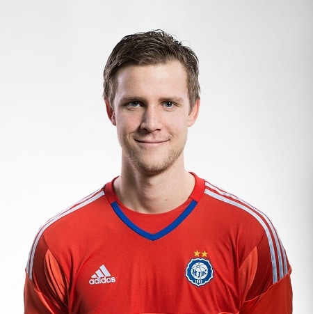 HJK:n maalivahti allapäin: Ei ollut kyse vain Atomista HJK:n maalivahti allapäin: Ei ollut kyse vain Atomista