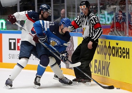 Barkov myönsi rehdisti: Kanada oli tänään tosi hyvä Barkov myönsi rehdisti: Kanada oli tänään tosi hyvä