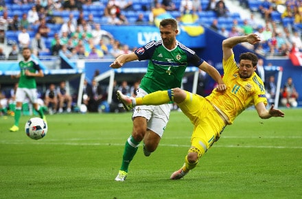 Pohjois-Irlannin sankari McAuley: Kukaan ei uskonut mahdollisuuksiimme Pohjois-Irlannin sankari McAuley: Kukaan ei uskonut mahdollisuuksiimme