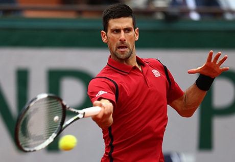 ”Tarvitsin uutta inspiraatiota” – Djokovic tennislegendan avustuksella Ranskan avoimiin