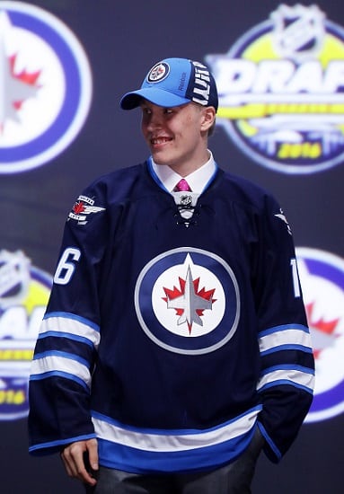 Patrik Laine valmistautuu NHL-kauteen, katso dokumentti! Patrik Laine valmistautuu NHL-kauteen, katso dokumentti!