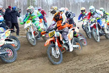 262 kuljettajaa cross country -kauden päätökseen