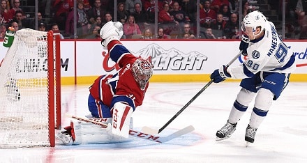 Venäjän NHL-tähti blokkasi 140 kilometriä tunnissa tulleen kiekon - peli jäi kesken Venäjän NHL-tähti blokkasi 140 kilometriä tunnissa tulleen kiekon – peli jäi kesken