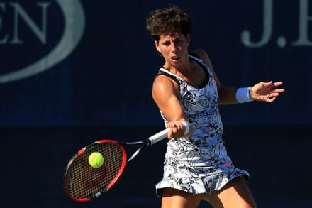 Tenniksen huippukisasta peräti seitsemän sijoitettua pihalle