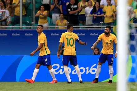 Brasilialla ja Neymarilla kohtalonhetki Riossa Brasilialla ja Neymarilla kohtalonhetki Riossa