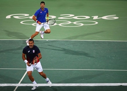 Olympiatennis: Djokovic laulukuoroon myös nelinpelissä