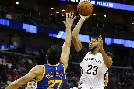 Anthony Davisin mahti-ilta valui jälleen hukkaan, Russell Westbrook teki ”Abdul-Jabbarit”
