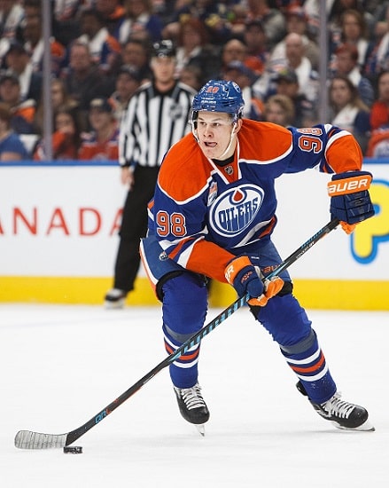 Ilman Matthewsia pelannut Toronto voittoon – Puljujärvi joutui seuraamaan pikamaalia aitiopaikalta