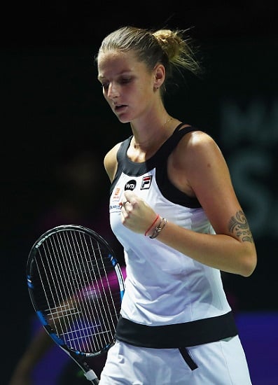 WTA-finaaliturnauksen viimeinen välieräpaikka jaossa perjantaina