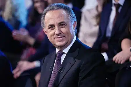 Vitali Mutko jättää roolinsa jalkapallon MM-kisoissa